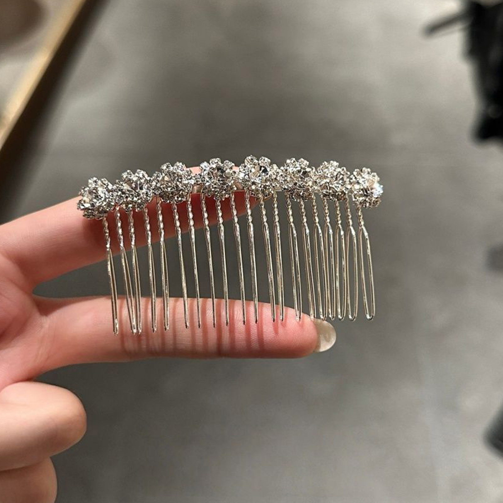 Minimalistische strass bloem h - Jewelry Making Adults recensie en prijs
