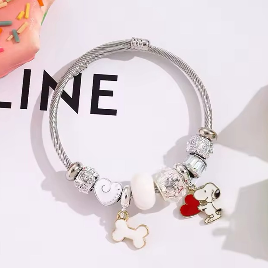 Leuke Cartoon Snoopy Bone Hear - Jewelry Making Accessories recensie en prijs