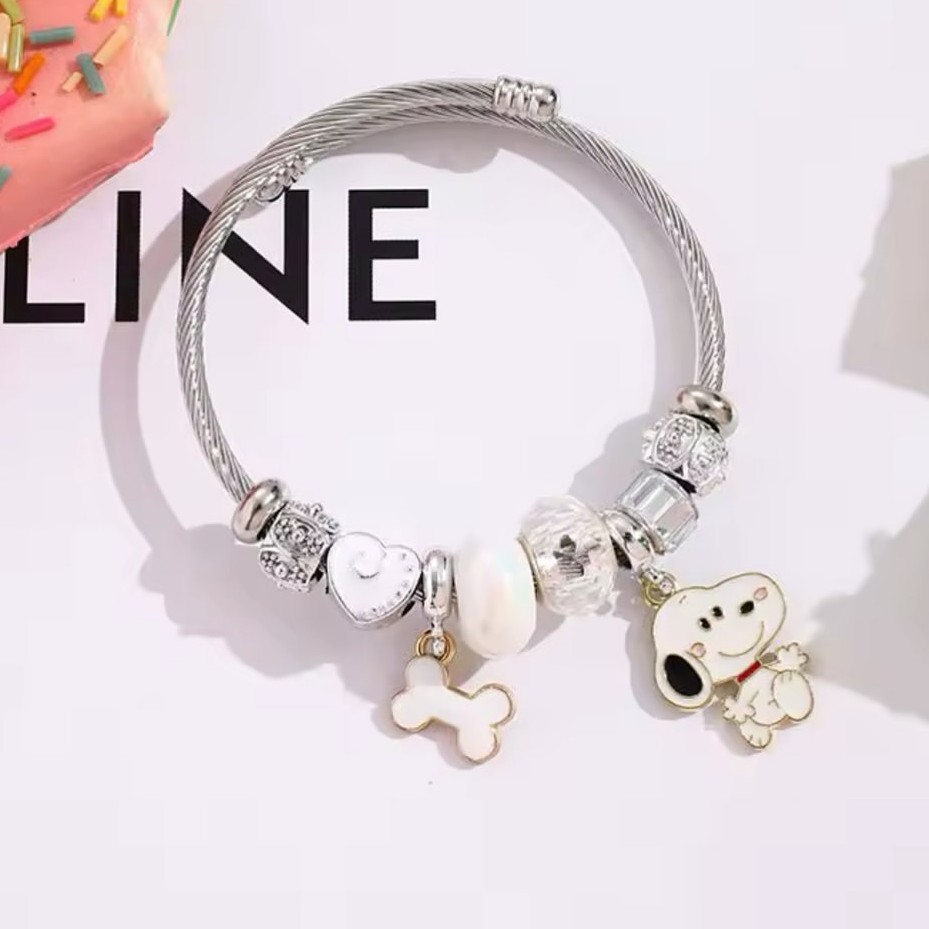 Leuke Cartoon Snoopy Bone Hear - Jewelry Making Accessories recensie en prijs