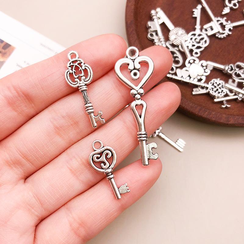 50 G/pak Sleutel Bedels Armban - Jewelry Making Business recensie en prijs